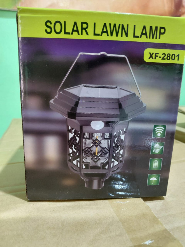 Solar Lawn Lamp Outdoor Decorative Light XF-2801